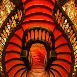 Buchhandlung Lello, Treppe von oben