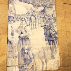 Der Bahnhof Sao Bento innen mit den Azulejos