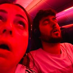 Unser Lieblingsspiel - wer schläft verliert 😴