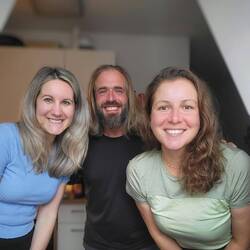 Im beschaulichen Nördlingen bei Verena, Zöpfe verboten