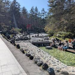 Des onsen pour pied partout