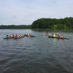 Mit den Kanus unterwegs