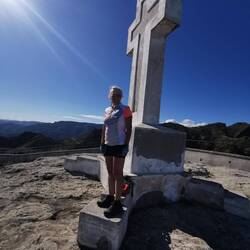 Čisto na vrhu vrha.