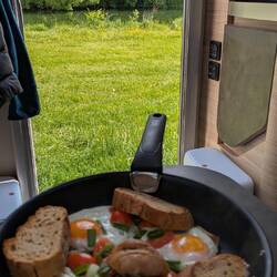 Donaufrühstück des Fürsten von auf und zu Sonder 😄