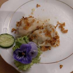 Piroggi. Unglaublich gut mit Sauerkraut und Pilzen