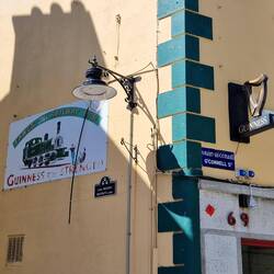 Das Wahrzeichen der Guiness Brauerei: die Harfe