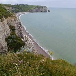 Falaise d‘Aval mit Felsbogen Porte d‘Aval und Felsnadel Aiguille