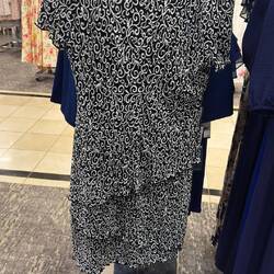 Für 23 Dollar musste es mit 😂.