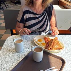 Keine Angst, Heinz noch hat noch was vom Toast abbekommen