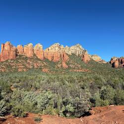On Soldiers Pass trail