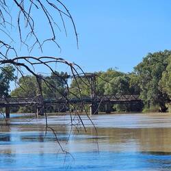 Bridge at Wilcannia over the Darling River.