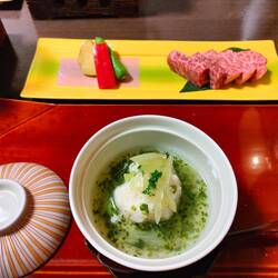 Suppe und HidaBeef Steak