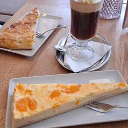 Spezialität Rhöner Blechkuchen