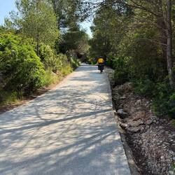 Diesmal wieder mit etlichen kleineren Anstiegen.