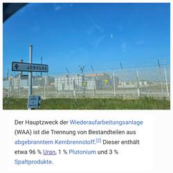 Etwa 2,5 km lang und einen Kilometer Breite Industrieanlage....gut abgesichert!