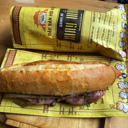 bánh mì Long Hội