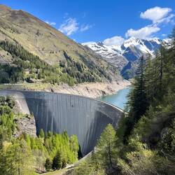 In den Bergen ist es manchmal hart, aber nicht aussichtslos