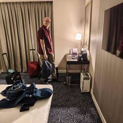 Im Transit Hotel angekommen