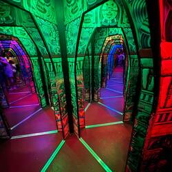 Im Spiegellabyrinth, welches absolut überzeugte, wurde sich nicht nur ein mal verlaufen