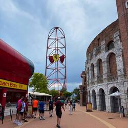 Um 16:30 wurde dann auch das Ferrariland geöffnet. Natürlich ging es als erstes zur Red Force