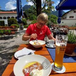 ....und es beginnt die Topfenschlacht.😁