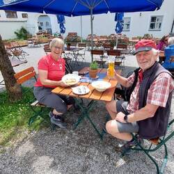 Der Klostergarten hat geöffnet....