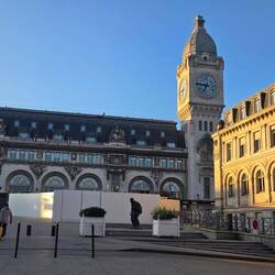 Gare de Lyon in morning sun
