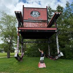 Der größte Schaukelstuhl der Welt