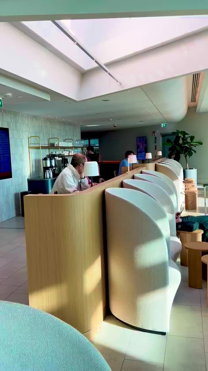 The beautiful Finnair lounge