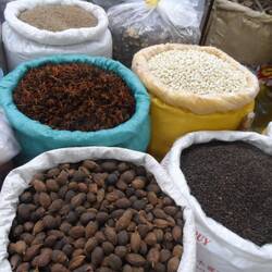 cardamome noire, poivre, badiane, cannelle, shitaké...