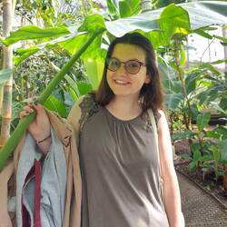 I'll just smile through the unbearable heat