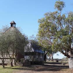 Erster Stop Mandalaya Park Estate, eine kleine Farm.