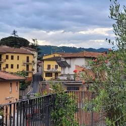 Blick aus dem Garten des Ospedale