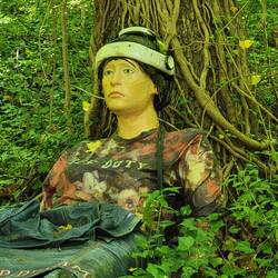 Ausruhen im Waldbad.