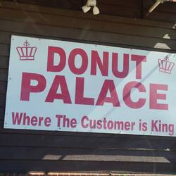 3 sauleckere Donuts für keine 5 Dollar :)