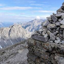 Nearing the Karspitze. The cairns are more for climbers than cable car riders.