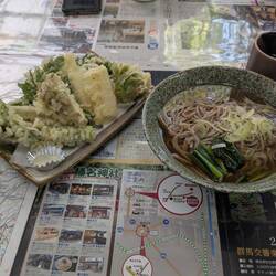 Sansai tempura (les meilleurs) et soba