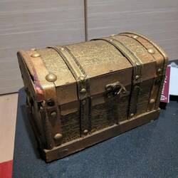 Le coffre de Davy Johns : son cœur ?