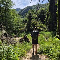 Heute: kleine Wanderung zum Tor der Unterwelt Acheron😜🏞️