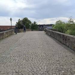 Bartenwetzerbrücke= Axtschärferbrücke