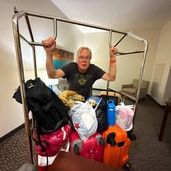 Das Gepäck wird wird unordentlicher und schwerer 😱