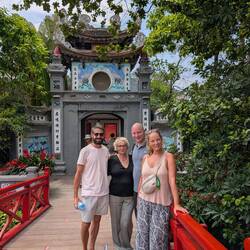 Hoan Kiem Lake