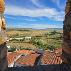 Ausblick aus den Schießscharte. (Da kam ich her)