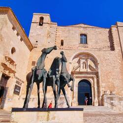 L’église El Carme, de style néoclassique, a été construite en 1750.