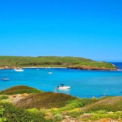 Tamarells est une plage d'une beauté sauvage qui fait partie du Parc Naturel de s'Albufera des Grau.