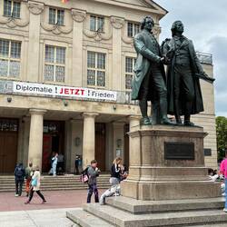 Schiller und Goethe von vorn