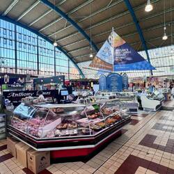 die größte Markthalle von Wales