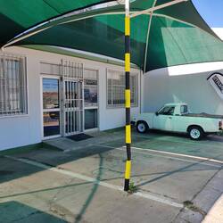 Bei 'LR Parts' bekomme ich alle Ersatzteile für Heiner