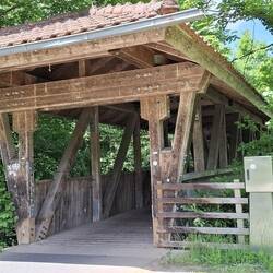2. Brücke mit Dach