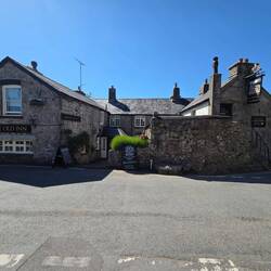Old Inn Pub